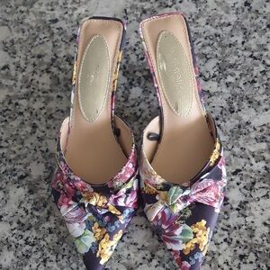 Express Floral Patterned Mules